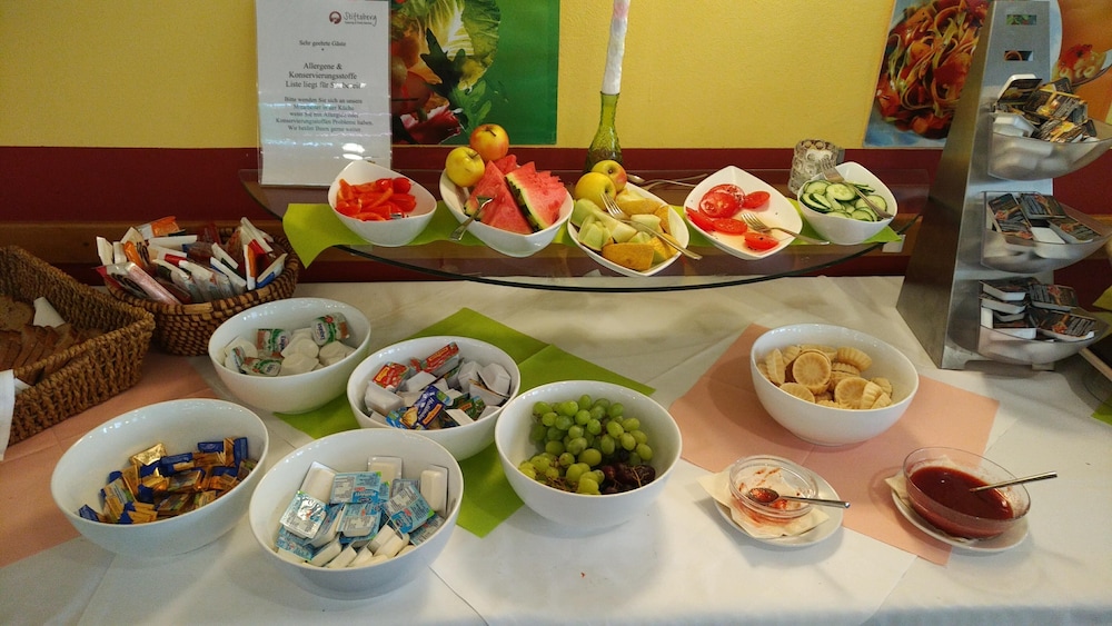 stiftsberg bildungs und freizeitzentrum