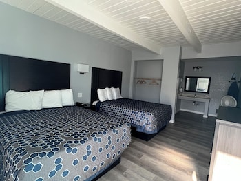 sea garden inn