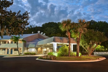 studio 6 jacksonville fl baymeadows
