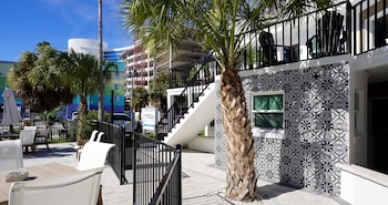 ivory sands beach suites