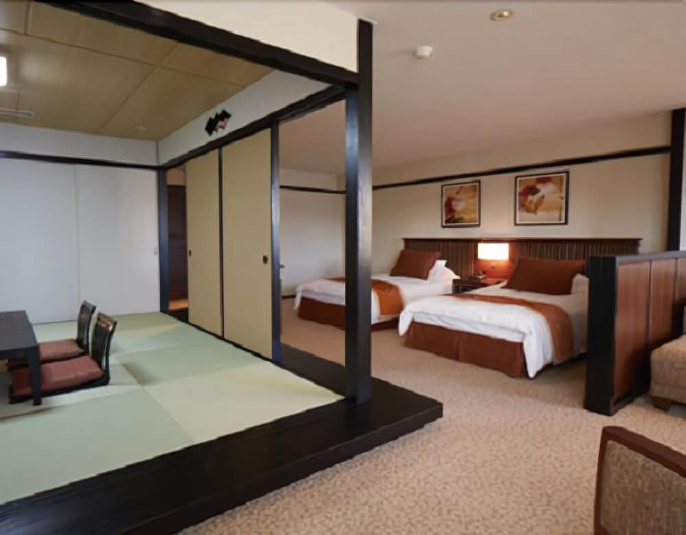 hotel de yama hakone lake side