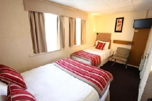 clifton court metro hotel