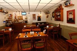 clifton court metro hotel