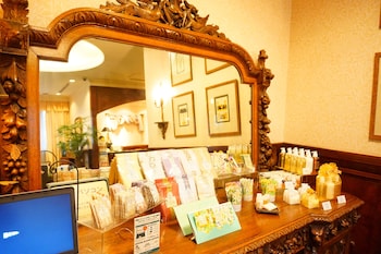 dukes hotel nakasu