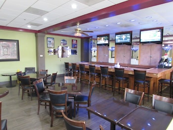 clarion hotel detroit metro airport