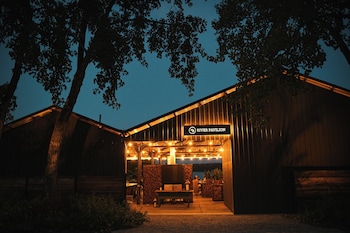 hutton brickyards riverfront hotel venue