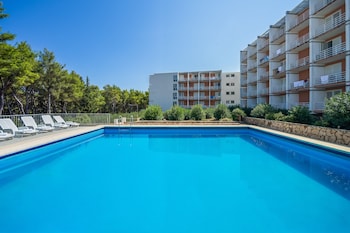 hvar