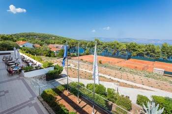 hvar