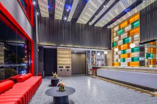 ibis kunming south railway station hotel