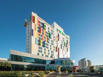 ibis styles manila araneta city