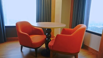 ibis styles serpong bsd city