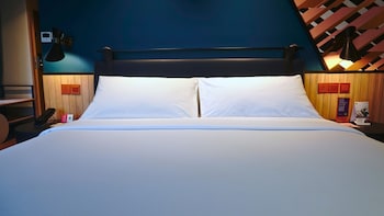 ibis styles serpong bsd city