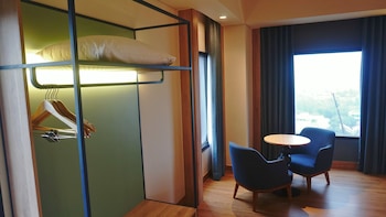 ibis styles serpong bsd city