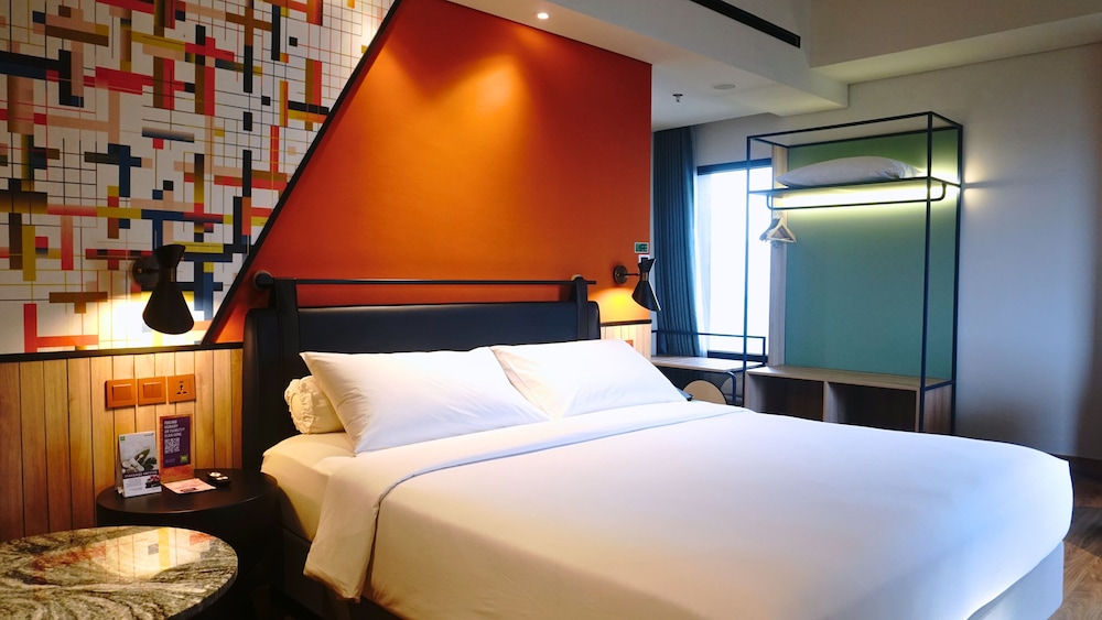 ibis styles serpong bsd city