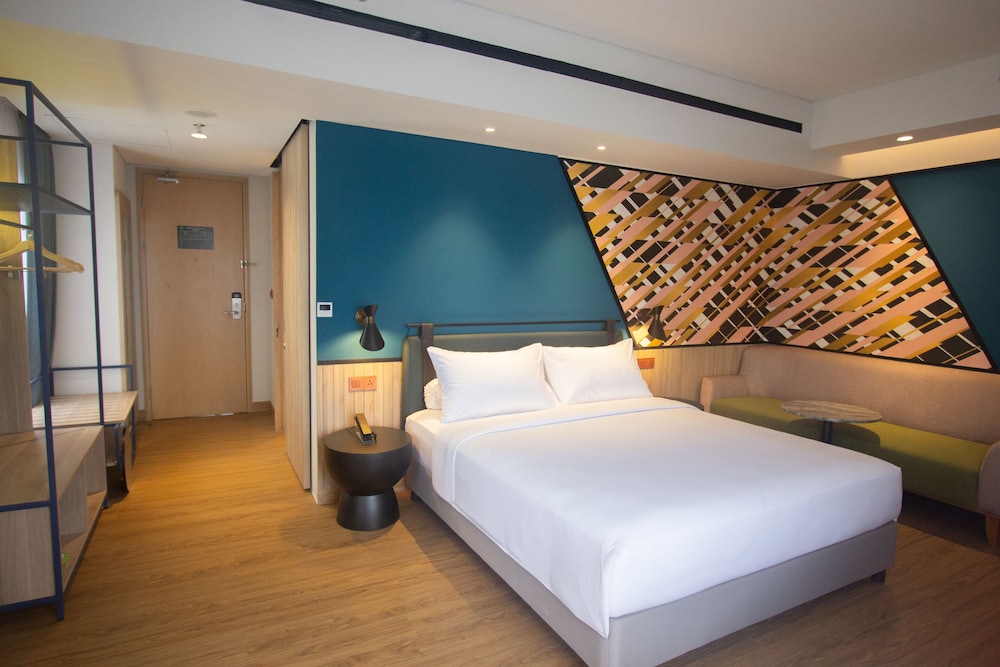 ibis styles serpong bsd city