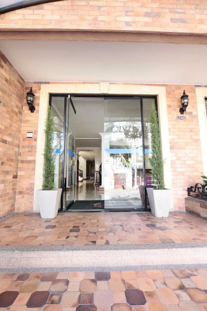 hotel castilla real