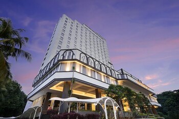 Tavia Heritage Hotel,Central Jakarta>>Cempaka Putih,4 star