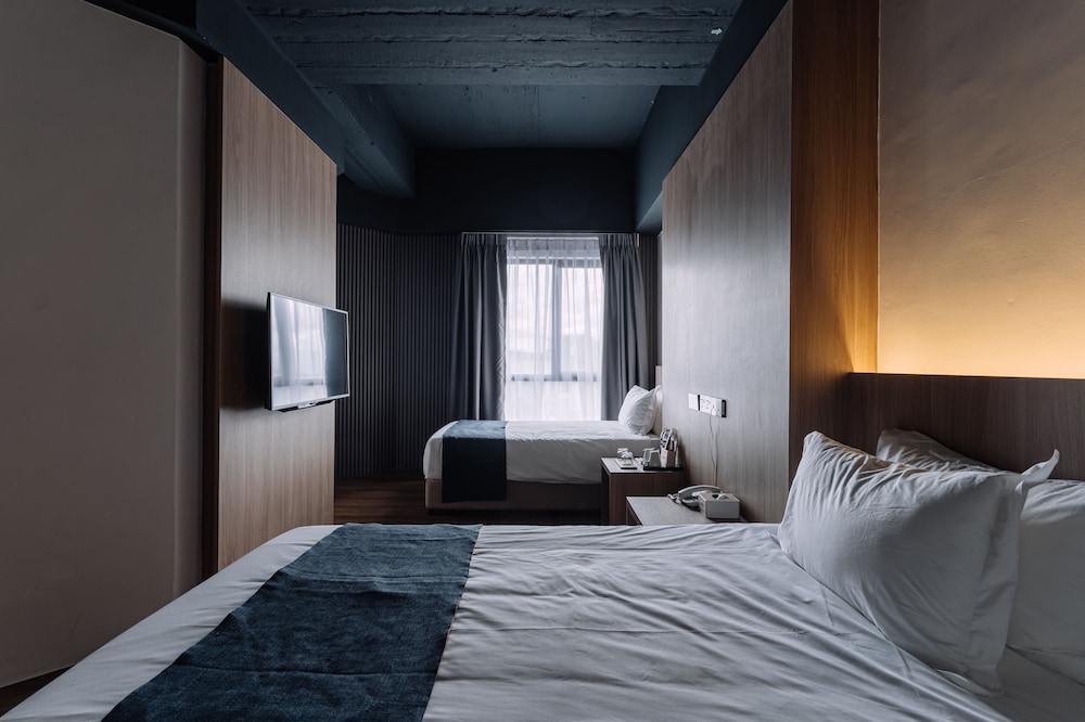 impiana by roxy hotel