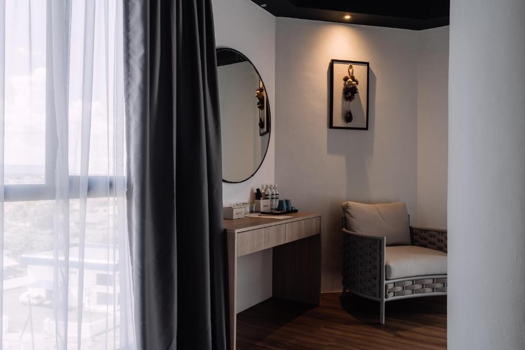 impiana by roxy hotel