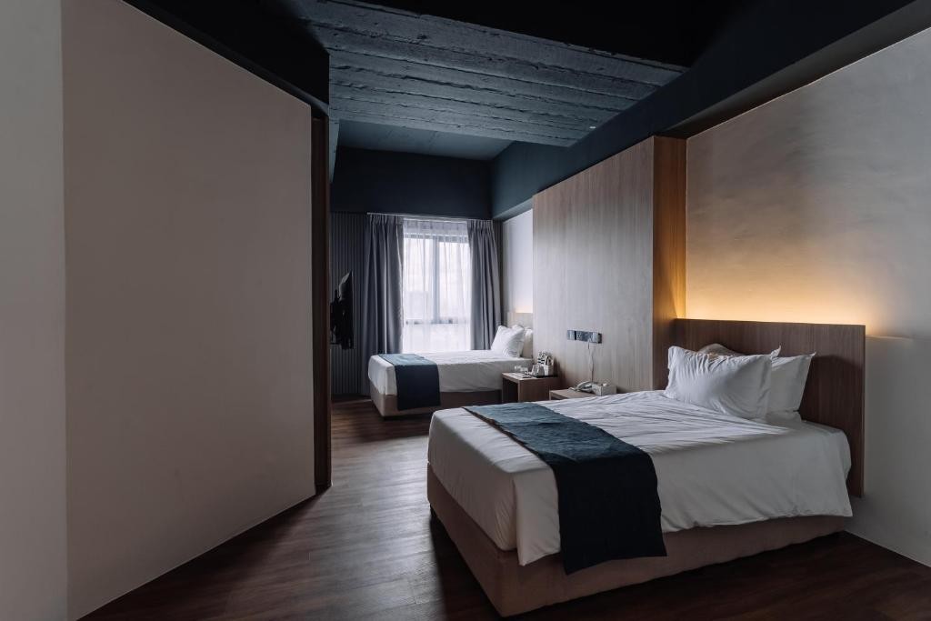 impiana by roxy hotel