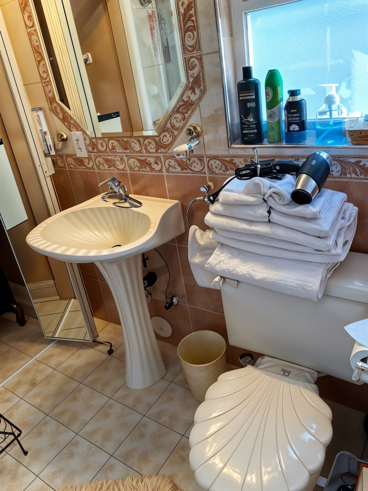 ocean breeze bandb