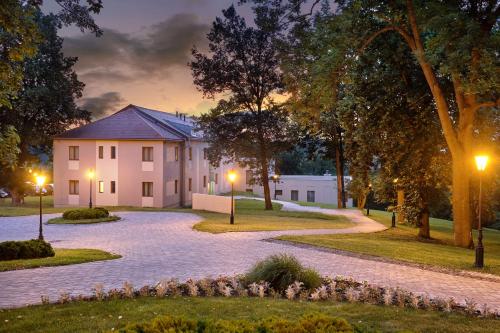 la contessa castle hotel