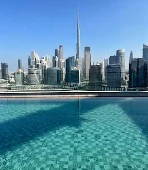 intercontinental residences dubai business bay an ihg hotel