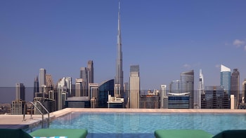 intercontinental residences dubai business bay an ihg hotel