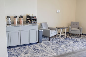 Iron Creek Inn & Suites,,2 star