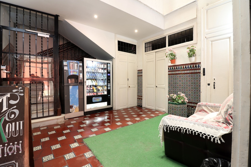 feel hostels city center