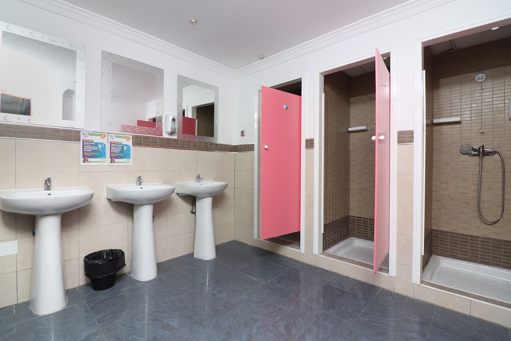 feel hostels city center