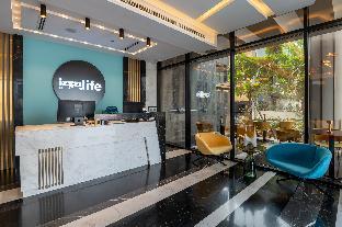 izzzi lifemint apart hotel
