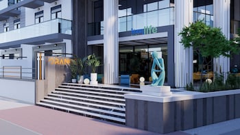 Izzzi.Lifemint - Apart Hotel,,0 star