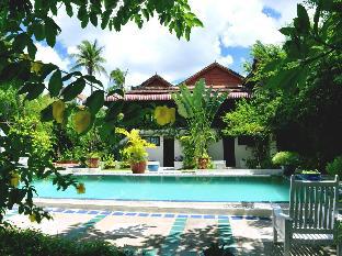 The Cockatoo Nature Resort & Spa,#104 Wat Damnak Village,4 star