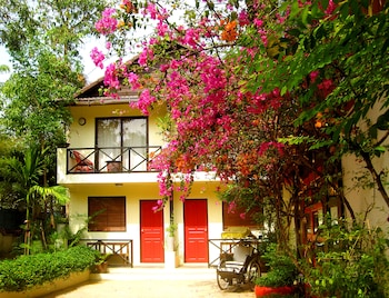 the cockatoo nature resort and spa