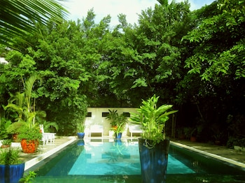 the cockatoo nature resort and spa