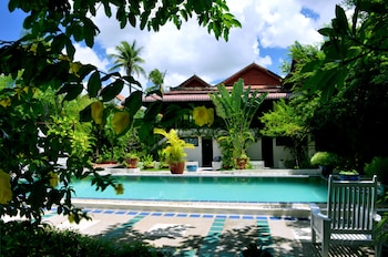 the cockatoo nature resort and spa