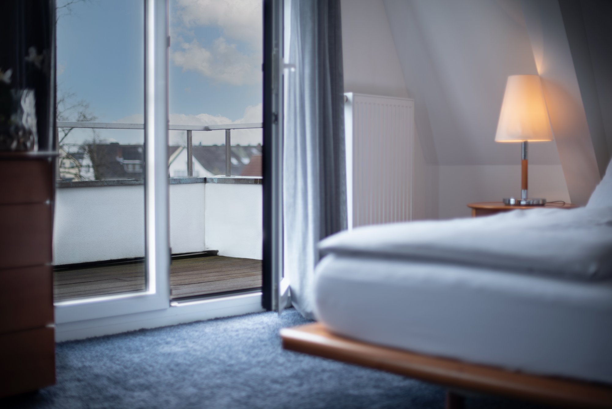 andrepeat koln airport