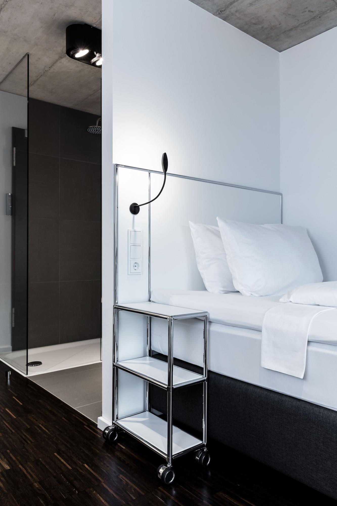 andrepeat koln airport