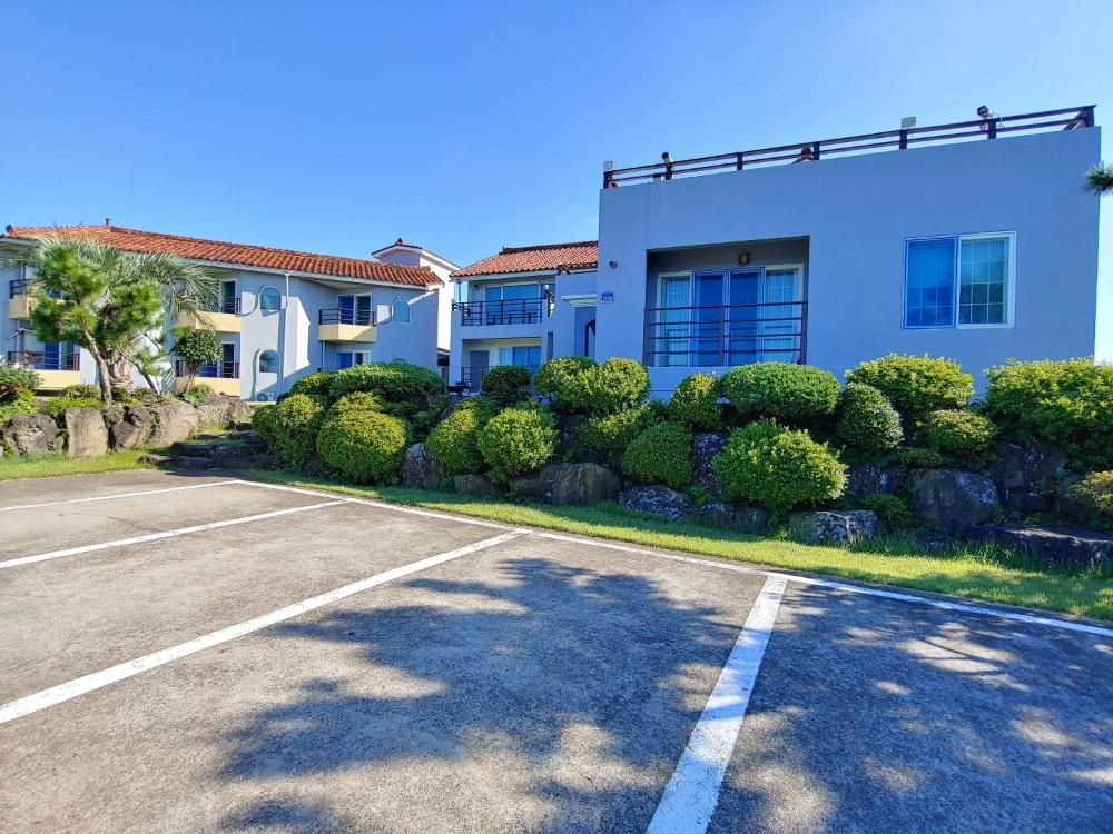 jeju thehouse pension