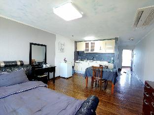 jeju thehouse pension