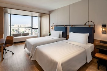 jen kunming hotel shangri la group