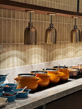 jen kunming hotel shangri la group