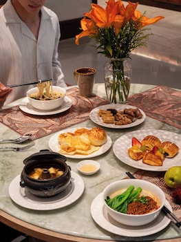 jen kunming hotel shangri la group