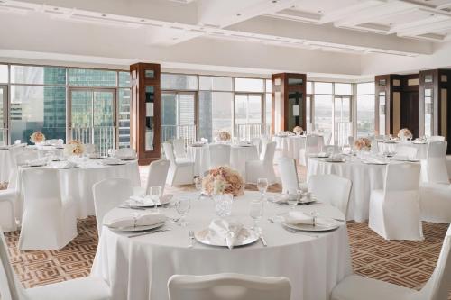 intercontinental bahrain by ihg