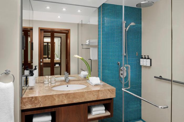 intercontinental bahrain by ihg