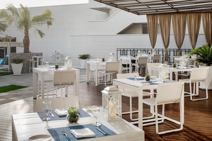intercontinental bahrain by ihg