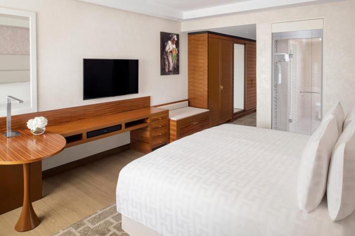 intercontinental bahrain by ihg