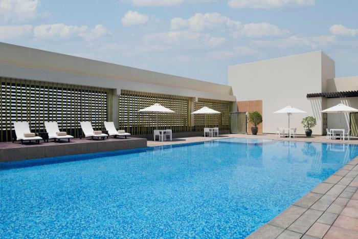 intercontinental bahrain by ihg