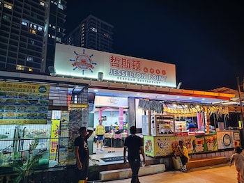 jesselton quay citypads